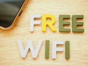 華屋与兵衛にwifi設備はある？無料で使えるの？