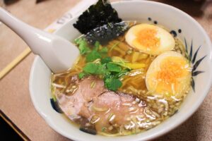 ウーバーイーツのラーメンはのびる？取られている対策方法を解説！