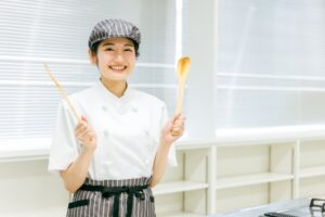 ほっともっとのバイトに髪色の指定は？身だしなみの評判調査！