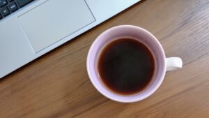 コメダ珈琲ではパソコン禁止？作業や仕事はＮＧなのか長居のマナーを解説！